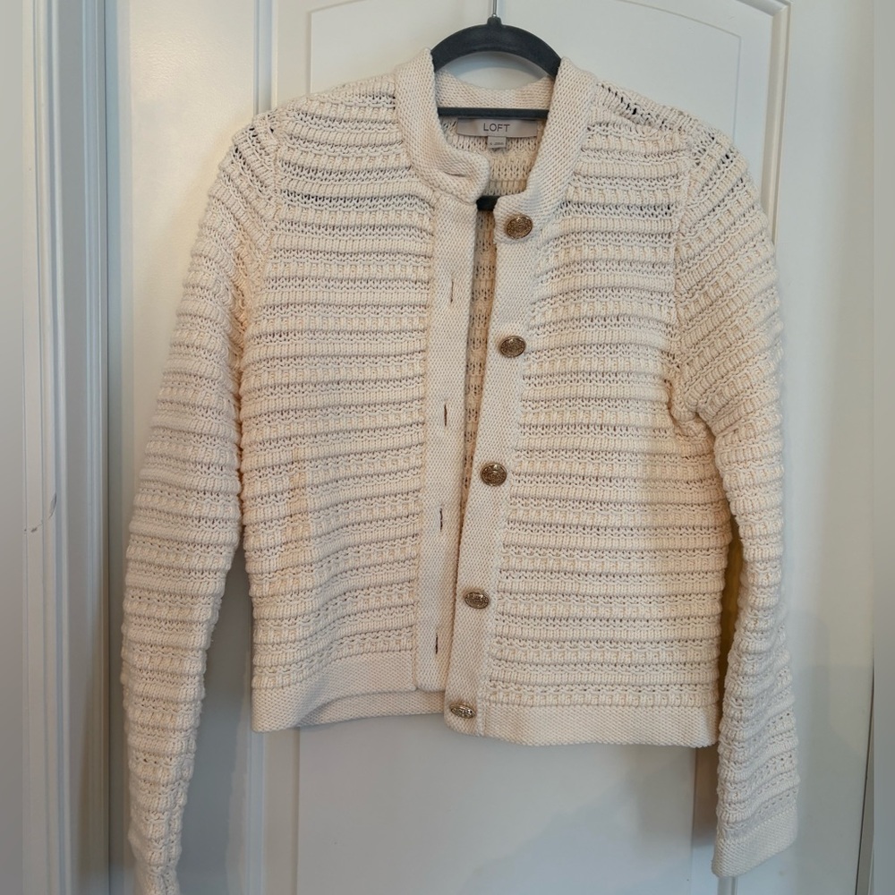 Like New! LOFT Ivory Textured Button-Up Cardigan
